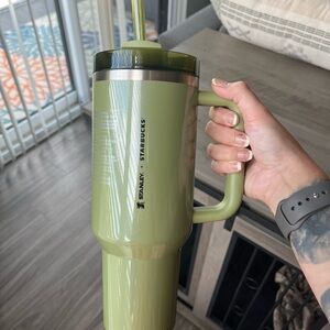 NEW STARBUCKS X STANLEY CUP FALL 2024